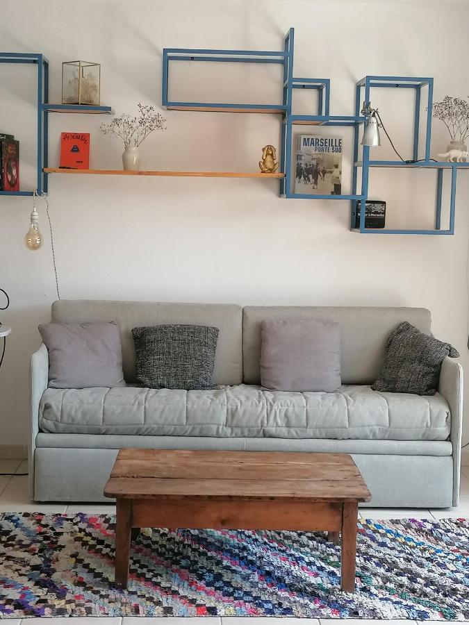 Marseille : Joli T2 mer et collines + terrasse Extérieur photo