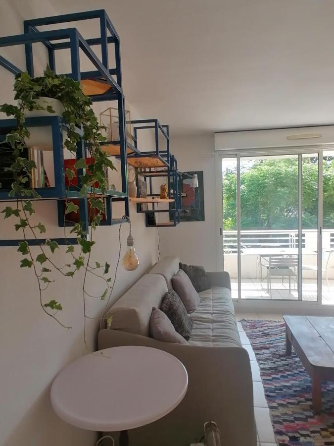 Marseille : Joli T2 mer et collines + terrasse Extérieur photo