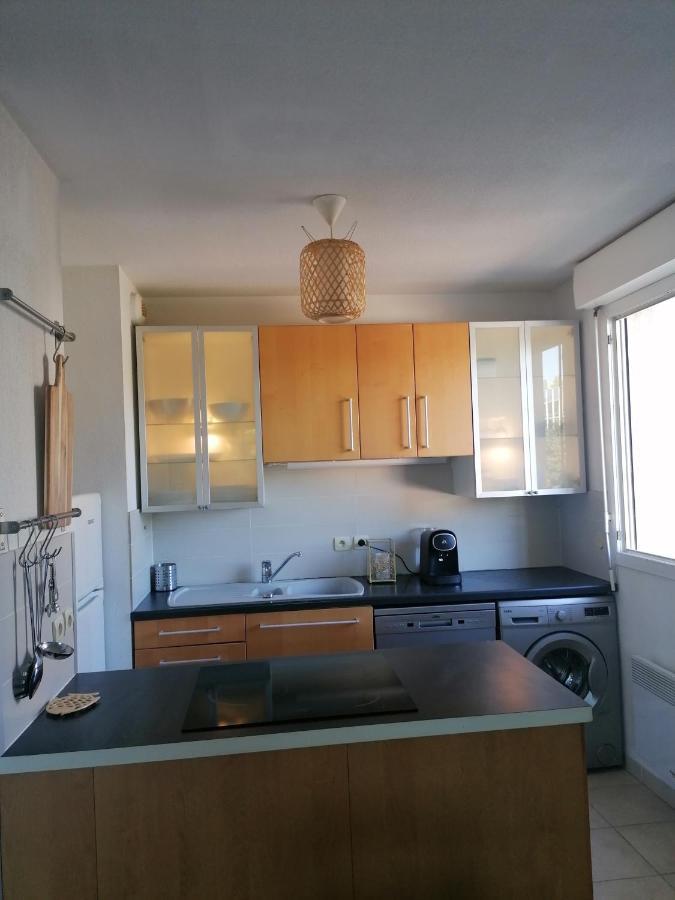 Marseille : Joli T2 mer et collines + terrasse Extérieur photo