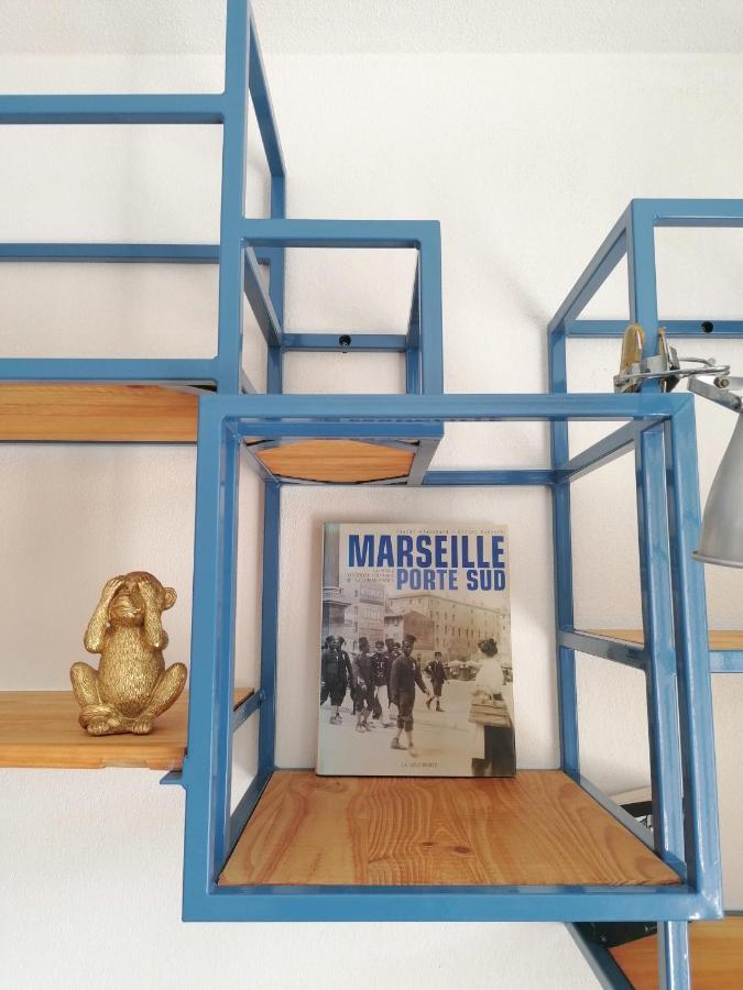 Marseille : Joli T2 mer et collines + terrasse Extérieur photo